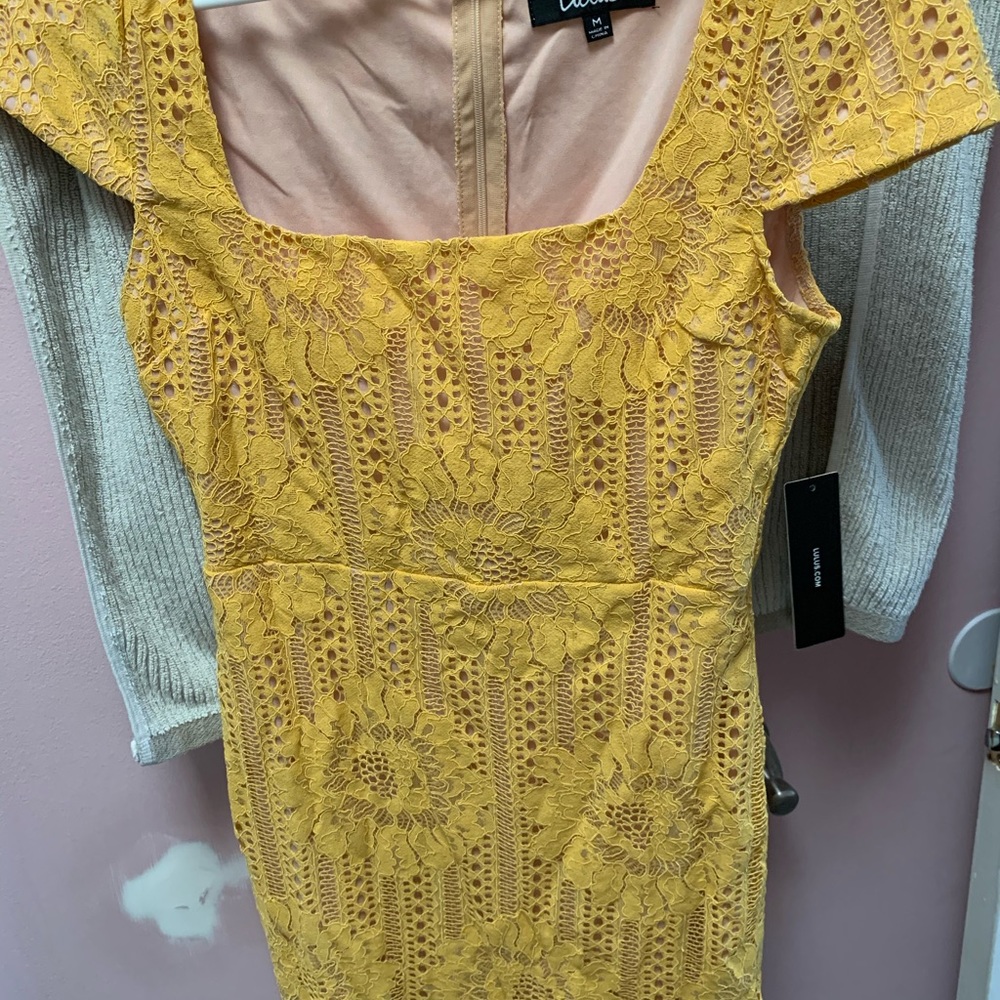 Lulus dress